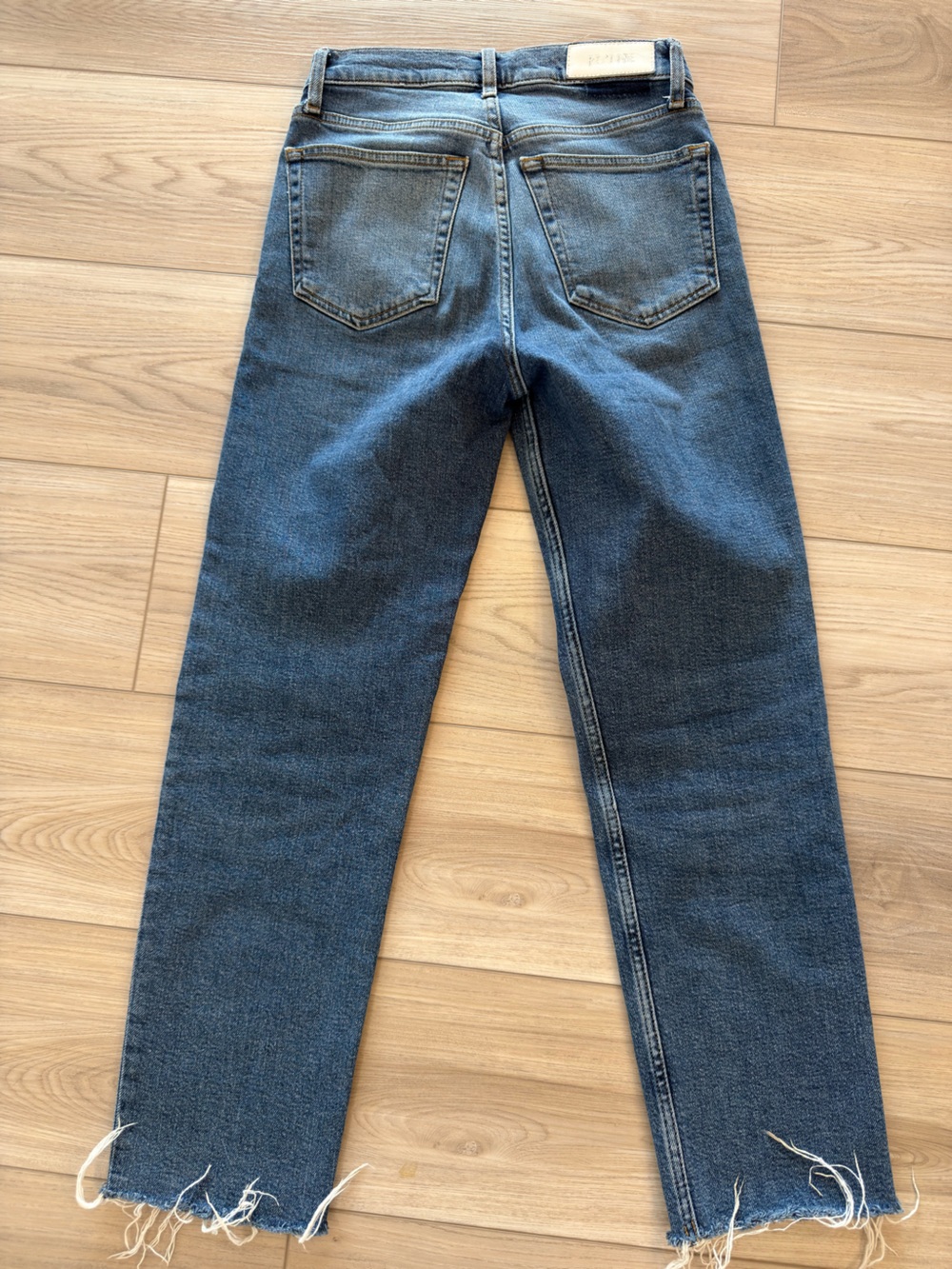 Re/Done 70’s Stove Pipe Vintage-Inspired Jeans - Picture 6 of 9